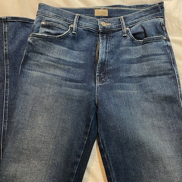 Mother Denim The Desperado Jeans in size 28 - Picture 5 of 9